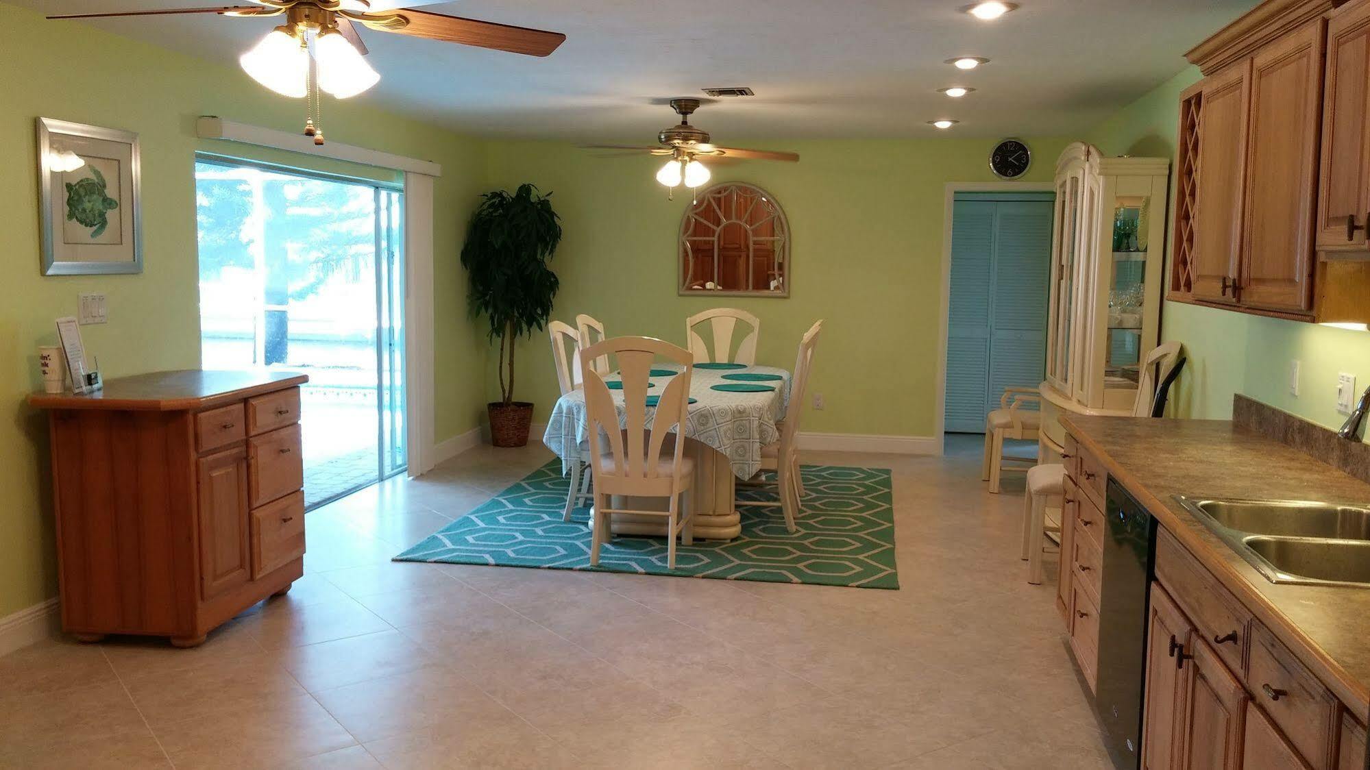 Villa Emerald Coast- Private Villa Cape Coral Bagian luar foto